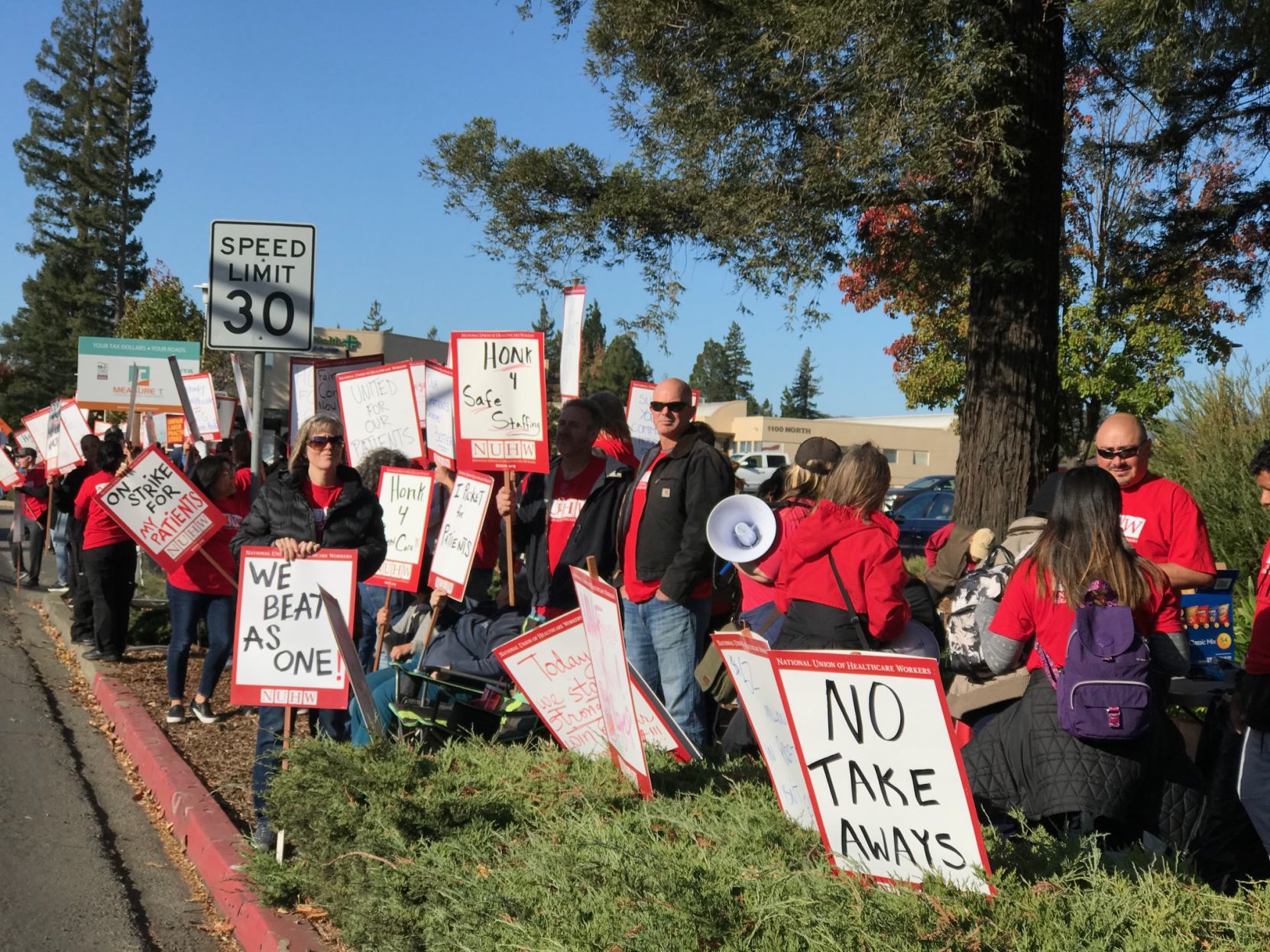 Queen of the Valley Medical Center strike 2019